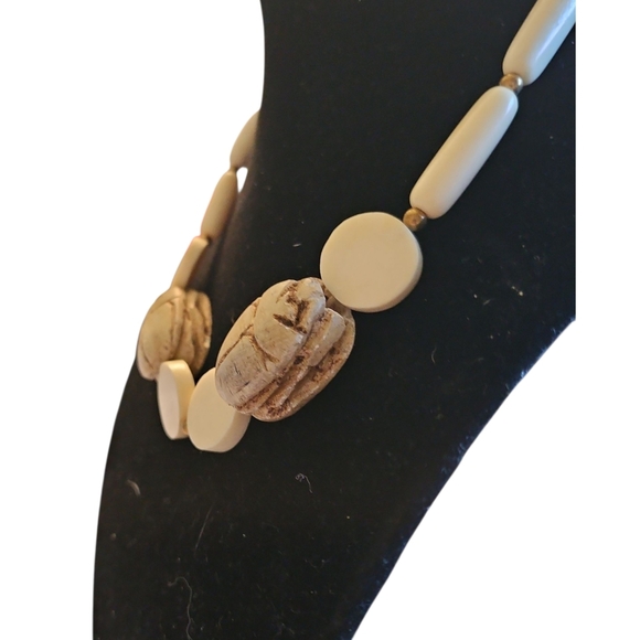 Vintage (80s) Egyptian Carved Scarab Bone Necklace - Picture 3 of 4